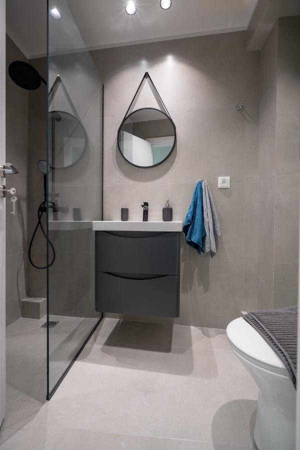 Monastiraki Metro St 2 Bedrooms 6 Pers By Mps Athens Ngoại thất bức ảnh